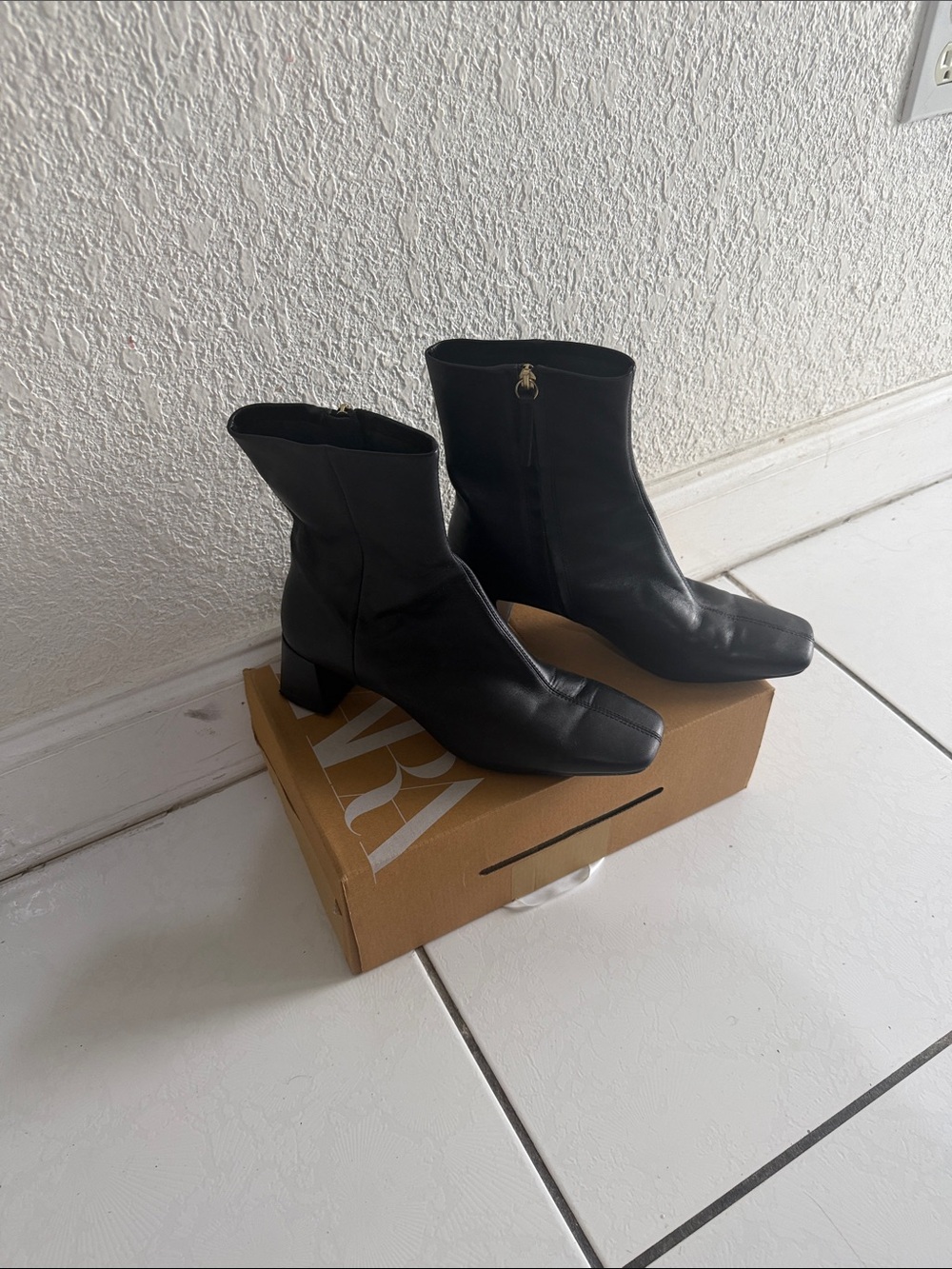 Zara Black Leather Square-Toe Ankle Boots
